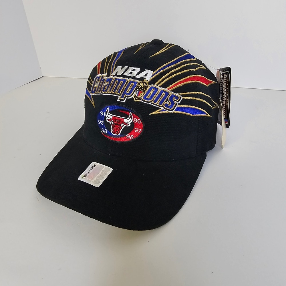 Vintage Starter Chicago Bulls 1998‎ NBA Champions Locker Room Hat Black